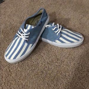 Vans - 8.5 - Women’s